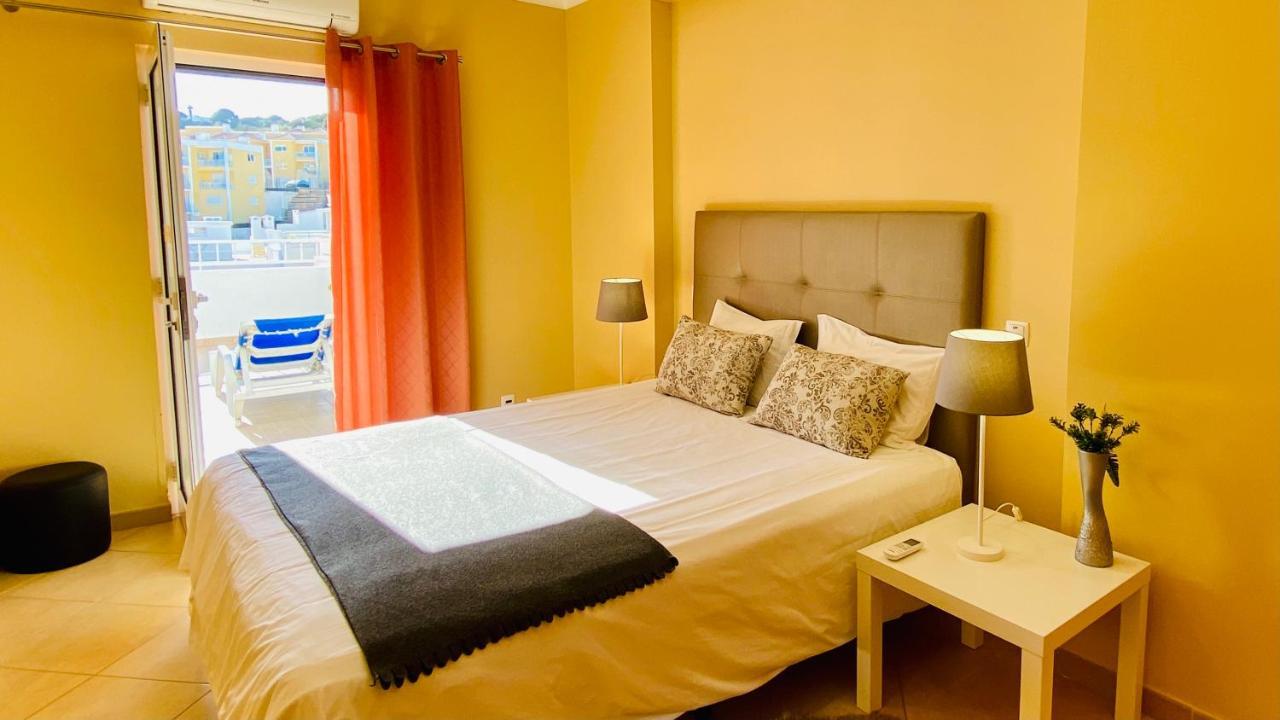 Liberdade By Check-In Portugal Apartment Albufeira Bagian luar foto